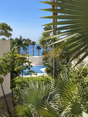 Indoor pool, outdoor pool