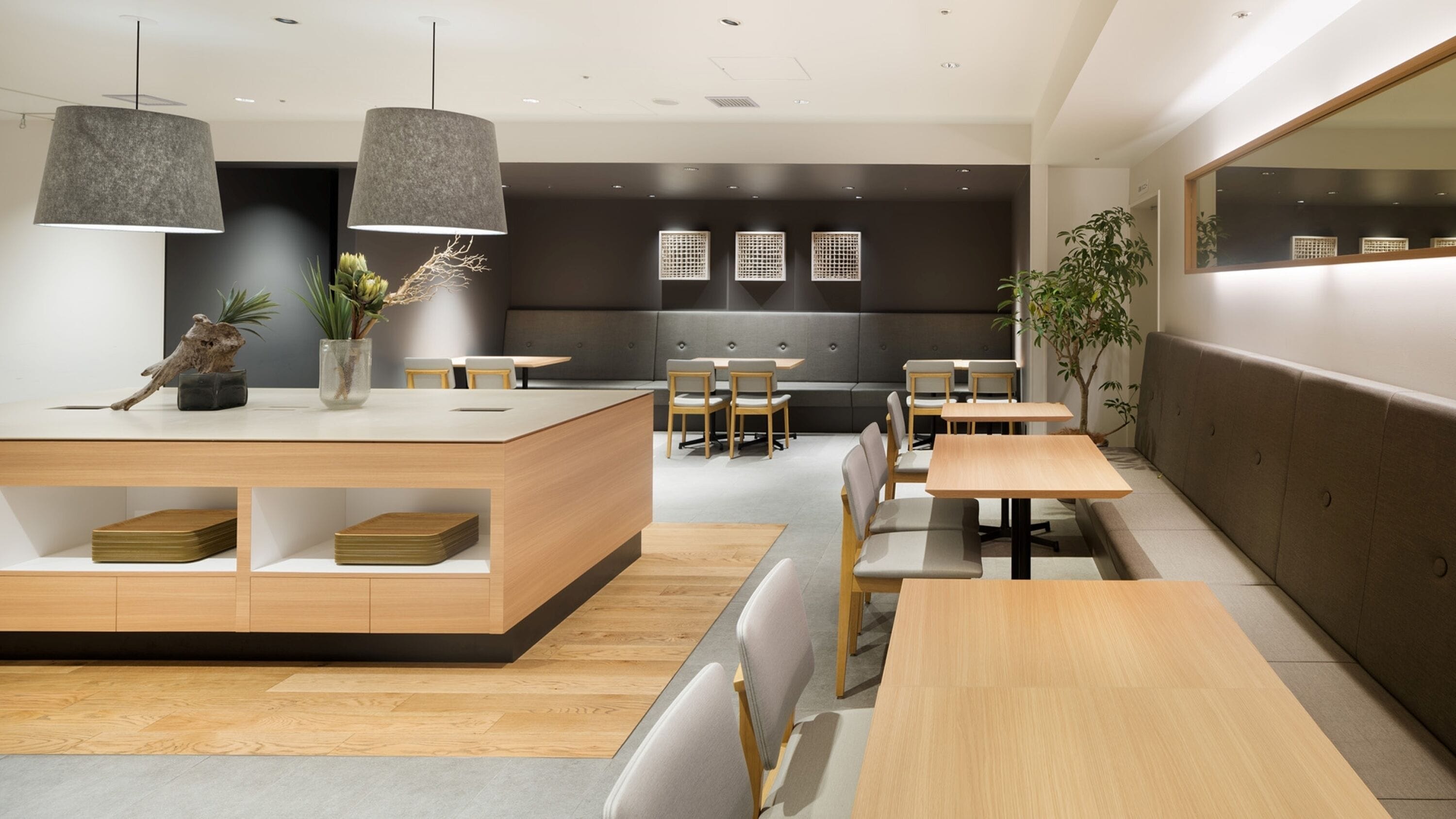 daily buffet breakfast (jpy 1600 per person)