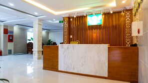 Reception - Flora Quy Nhon Hotel (Quy Nhon)
