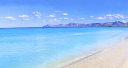 Marimar 039 fantastic house ideal for groups with pool, air conditioning, BBQ and WiFi