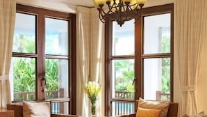 Comfort Suite, 3 Bedrooms, Garden View | In-room safe, desk, blackout curtains, soundproofing - Aegean Boutique Suites Resort Sanya (Sanya)