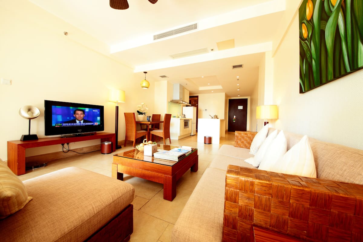 Comfort Suite, 2 Bedrooms, Garden View | In-room safe, desk, blackout curtains, soundproofing
