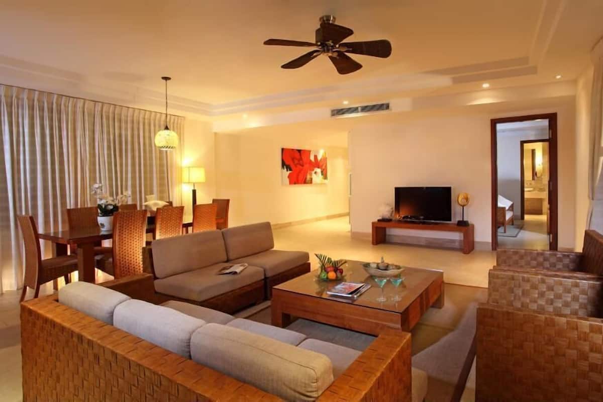 Flat-screen TV