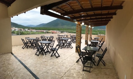 Vista a la montaña