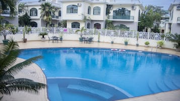 Luksus-villa - 3 soveværelser - eget badeværelse - strandudsigt | Privat pool