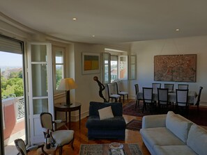 Smart-TV, Stereoanlage