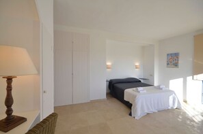 5 bedrooms, iron/ironing board, internet - Holiday rental villa with swimming pool in Begur, Aiguablava (Begur)