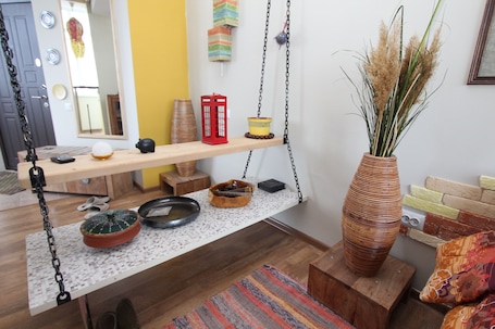 Superior Studio | Iron/ironing board, free wired internet