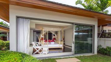 Villa (4 Bedrooms) | 4 bedrooms, in-room safe, desk, free cribs/infant beds