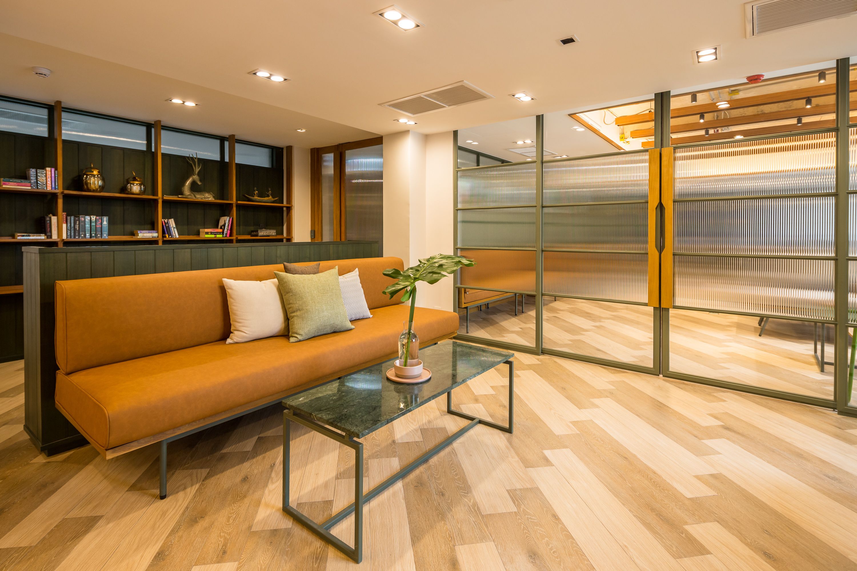 breakfast, lunch, dinner served; local and international cuisine