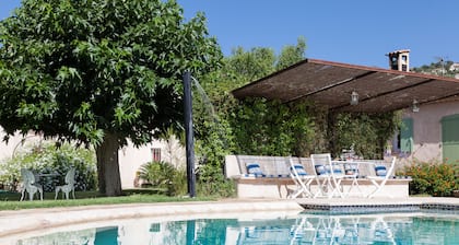 Charmante Villa - 3 Sterne- in Bormes in Anwesen mit Pool -Jujube NEU