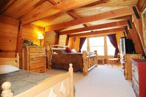 4 habitaciones, tabla de planchar con plancha, cuna de viaje y wifi 