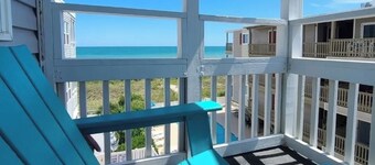 OceanThyme @ Windsong, Ocean Front Newly Remodeled and Decorated