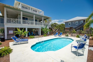 A heated pool - Outdoor Oasis, Family-Friendly, Dogs Ok! Private Pool & more! (St. George Island)