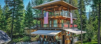 Lookout Tower: Sleeps 4- Water Views- Near Glacier