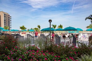 Terrace/patio - Absolutely Stunning 3 Bedroom Sea Colony Condo! Ocean Front w/Premium Renovation (Bethany Beach)