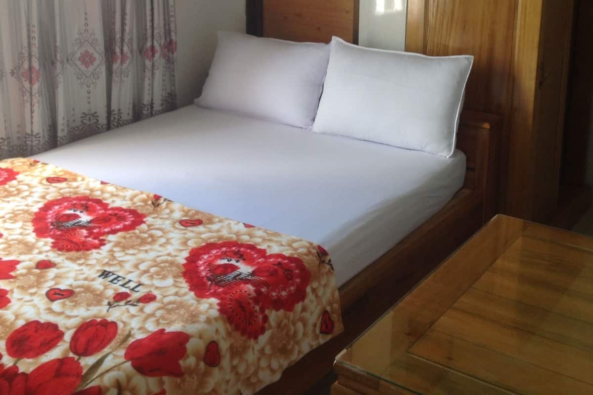 Double Room | Desk, free WiFi