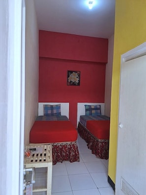 Quarto duplo luxo | Escrivaninha, Wi-Fi de cortesia, roupa de cama