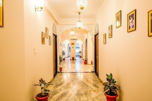 Hallway - Harsoli Haveli by Rivaa- A Heritage Boutique Hotel (Jaipur)