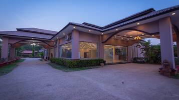 Front of property - evening/night