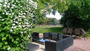Comfort House, Private Bathroom, Courtyard View (Mas piscine ,boulodrome) | Exterior - A la Maison D'hôtes (La Baume-de-Transit)