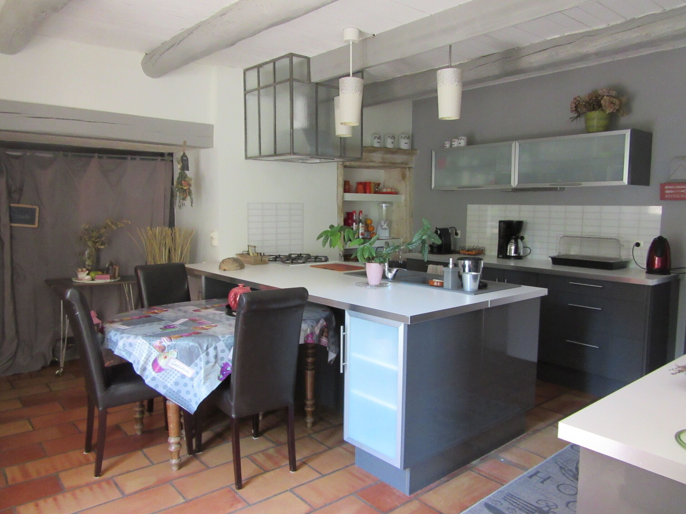 Comfort House, Private Bathroom, Courtyard View (Mas piscine ,boulodrome) | Private kitchen | High chair