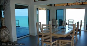 5-Bedroom  (Not Incl.Electricity) | In-room dining - 5 Bedroom Seaview Villa Tongson Bay (Koh Samui)