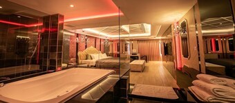 Shui Yue Boutique Motel