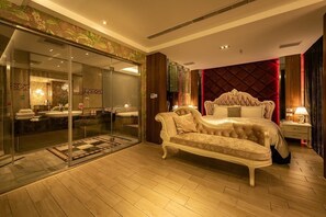 Free daily local cuisine breakfast 