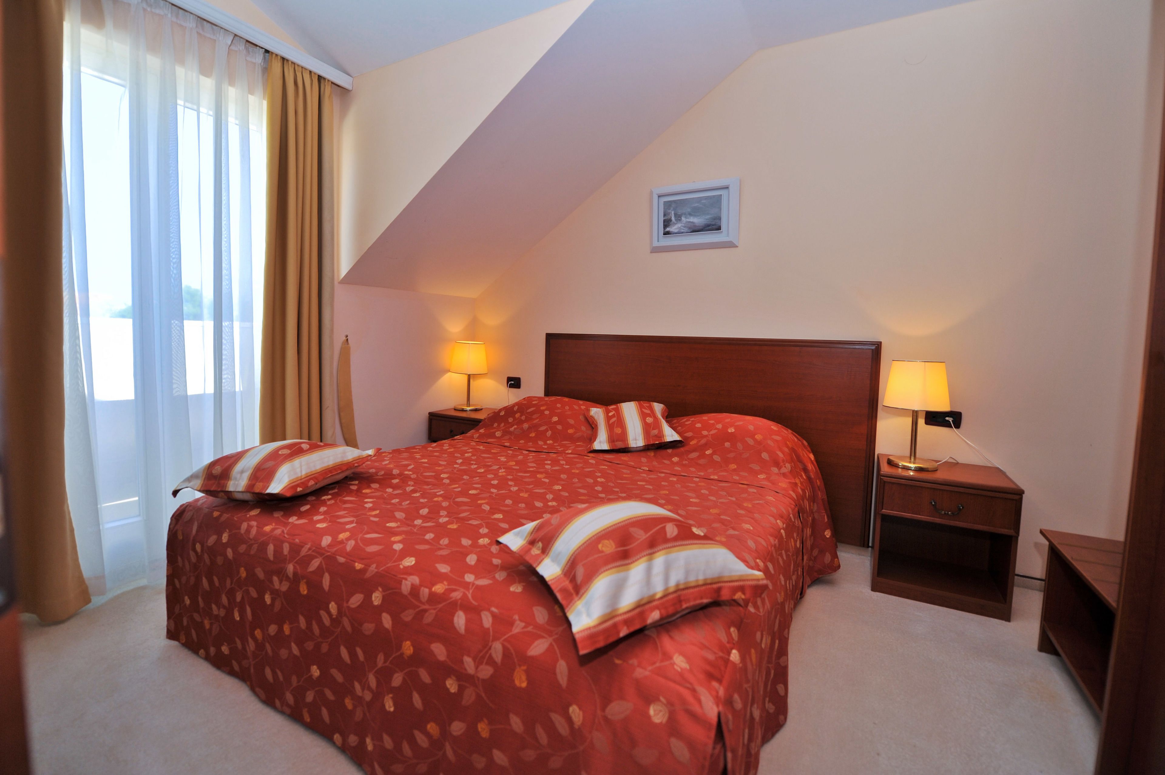 suite, 2 bedrooms, sea view | minibar, in-room safe, desk, blackout curtains