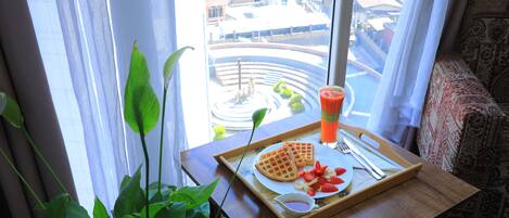 Gratis kontinental frukost varje dag