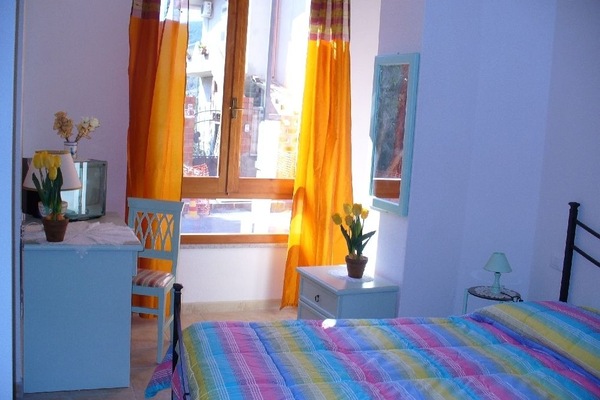 Desk, soundproofing, bed sheets