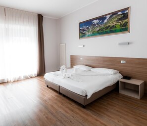 Caixa forta a l'habitació, escriptori i habitacions insonoritzades 