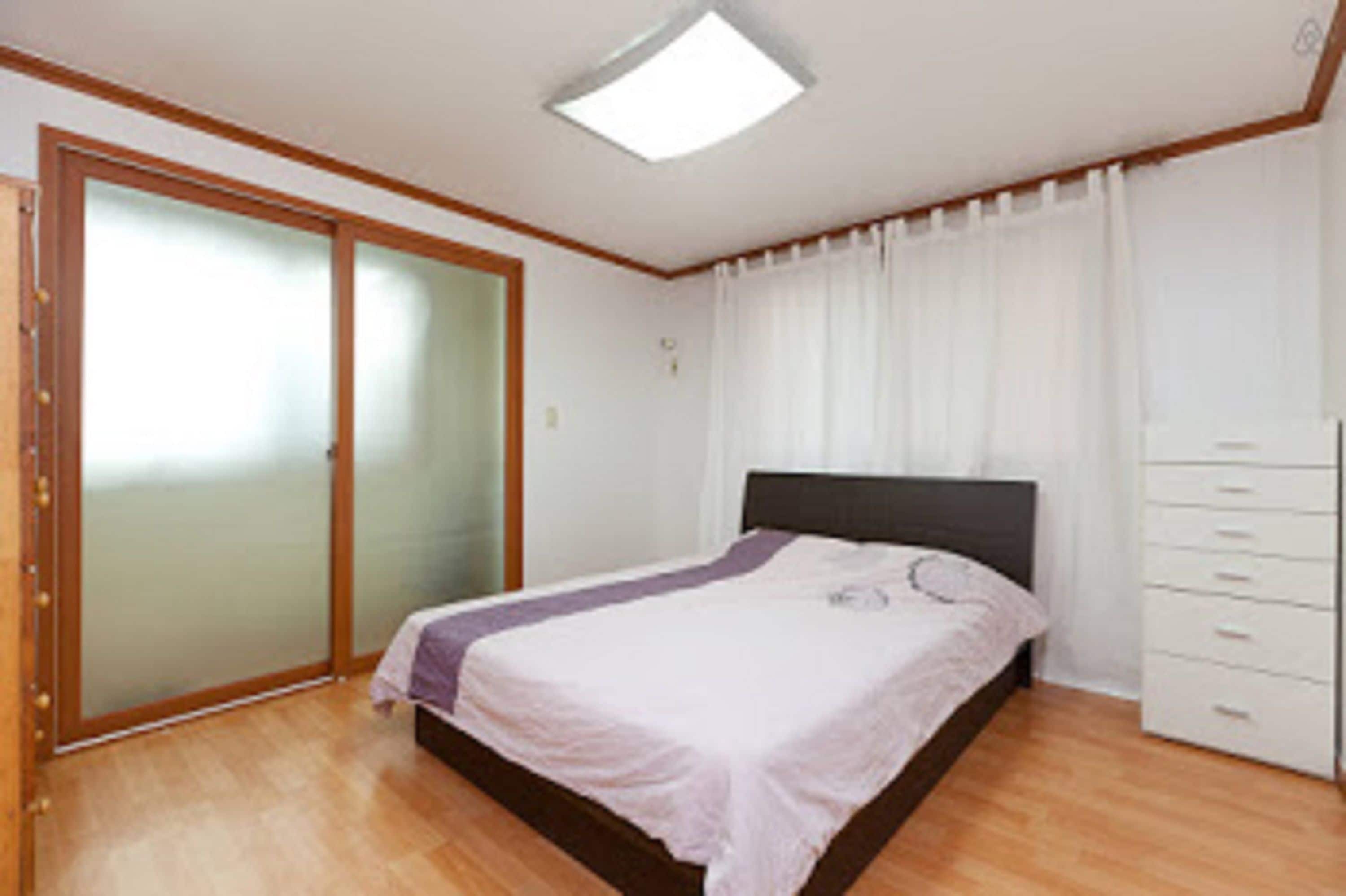 Quarto (1) | Ferros/tábuas de passar roupa, Wi-Fi de cortesia