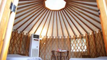 Senior Bungalow, 2 Double Beds, Non Smoking