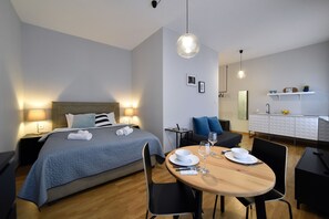 In-room safe, iron/ironing board, free WiFi - Premium Zagreb Delux Suite and Rooms (Zagreb)