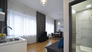 Unclassified image, 3 of 30, button - Premium Zagreb Delux Suite and Rooms (Zagreb)