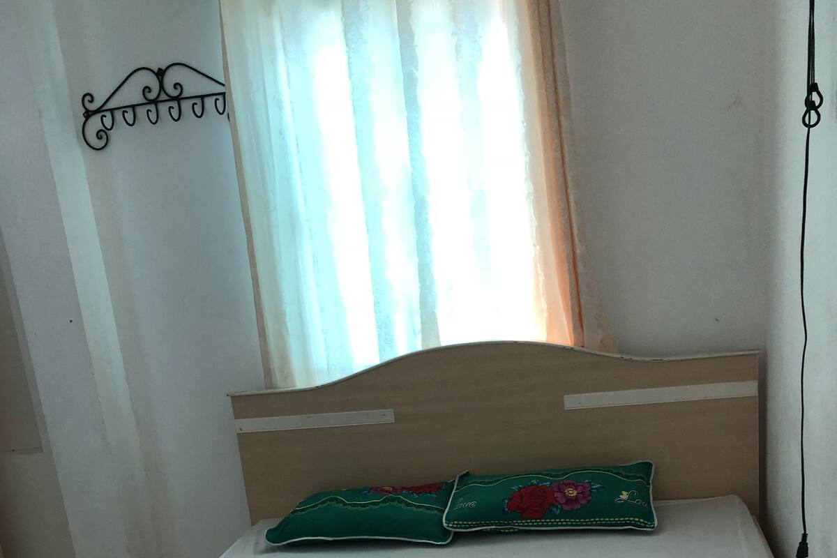Habitación doble | Minibar, escritorio y wifi gratis