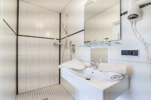 Double or Twin Room | Bathroom | Shower, free toiletries, hair dryer, towels