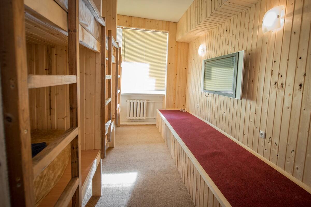 Premium bedding, in-room safe, iron/ironing board, rollaway beds