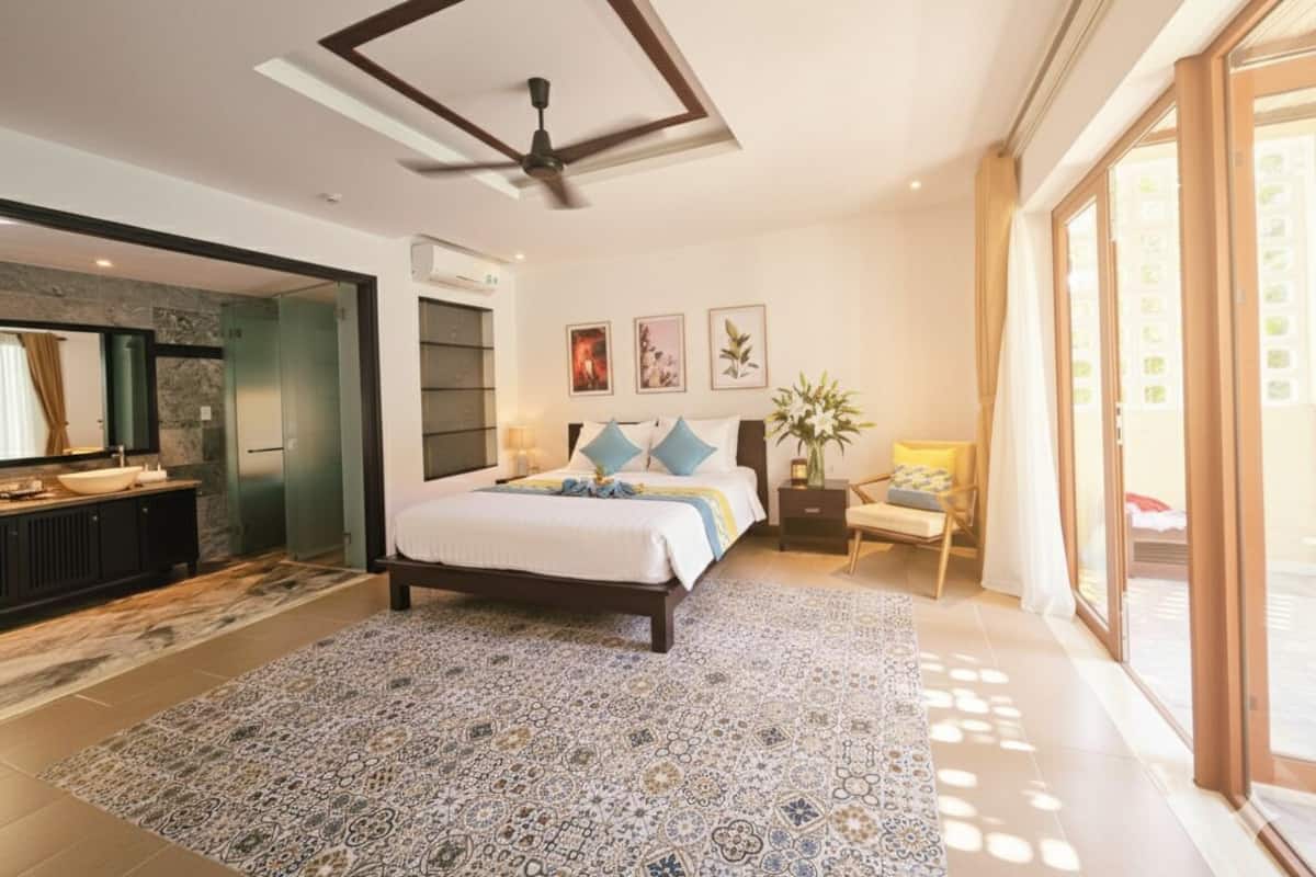 1 bedroom, in-room safe, desk, laptop workspace
