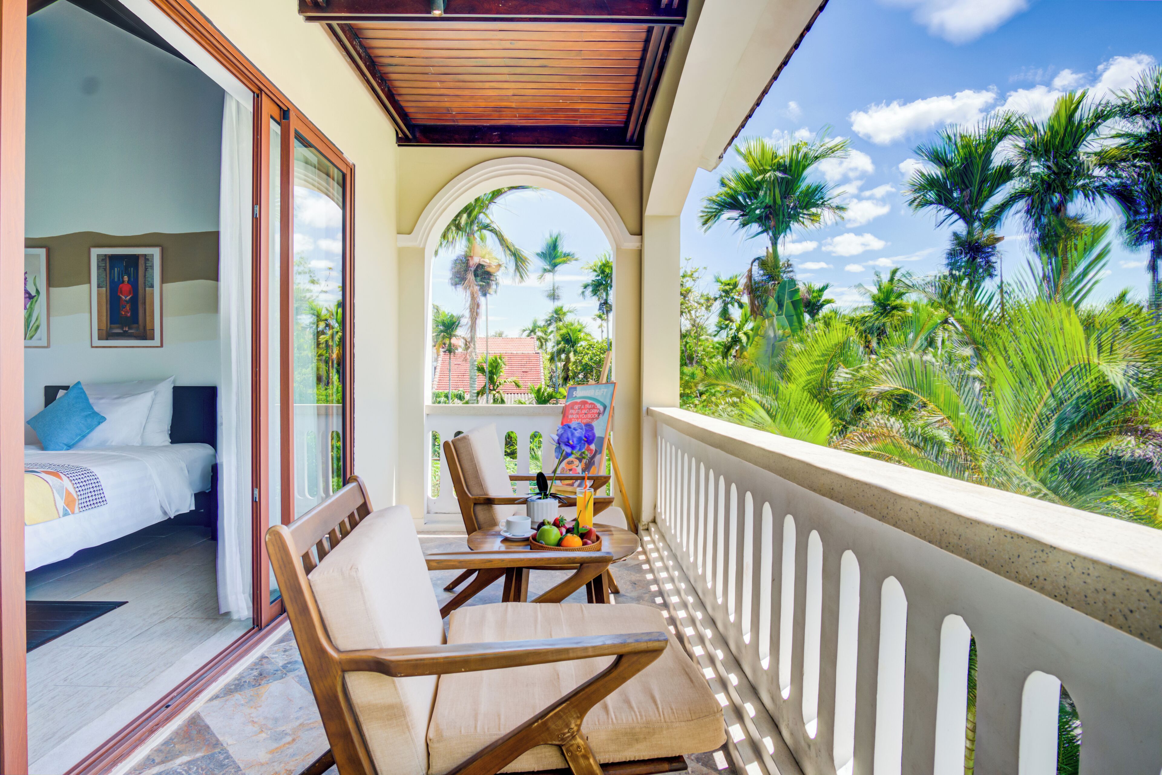 deluxe twin room, pool view | terrace/patio