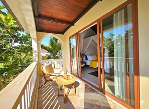 Deluxe Room, Balcony | In-room safe, desk, laptop workspace, blackout drapes