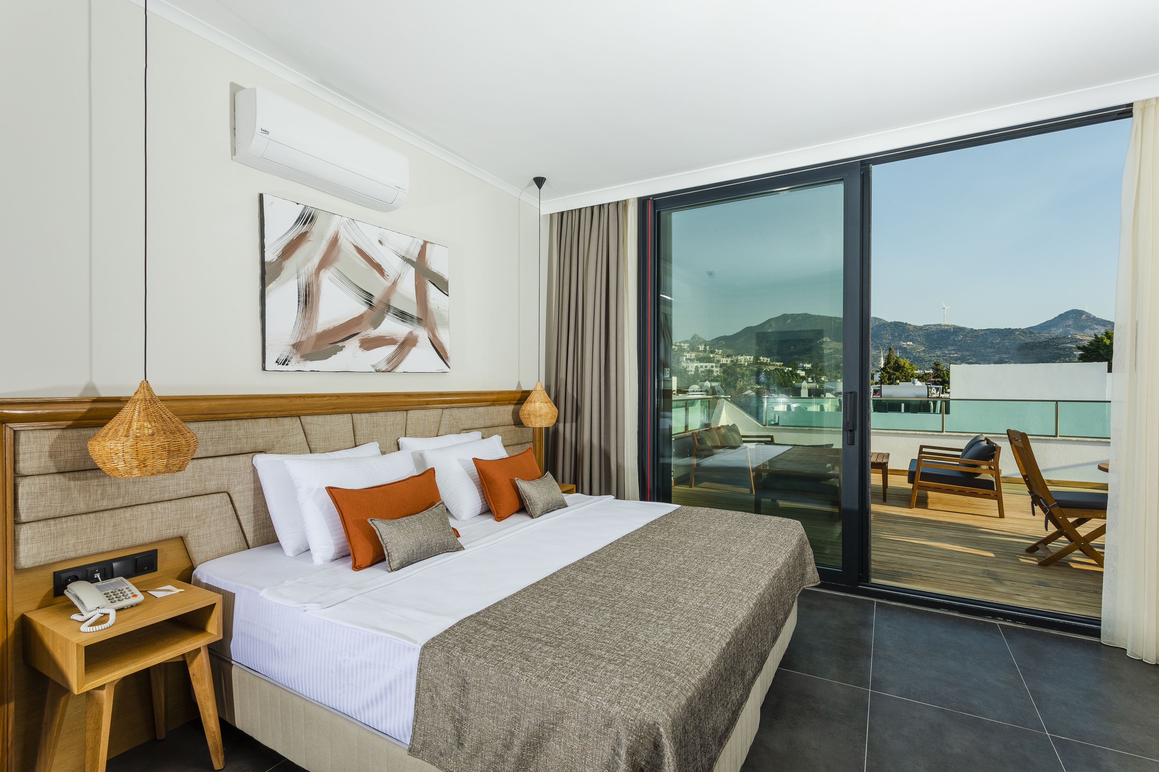 EXECUTIVE DELUXE SUITE | Literie hypoallergénique, matelas Select Comfort, minibar