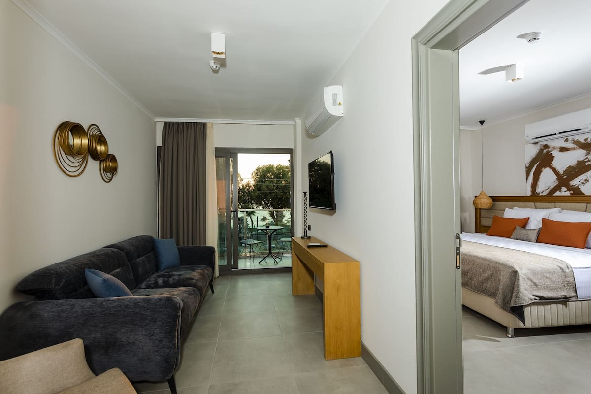 Suite Premium | 1 kamar tidur, seprai antialergi, dan tempat tidur Select Comfort