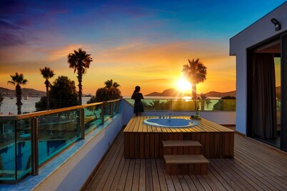 Yalıpark Beach Hotel