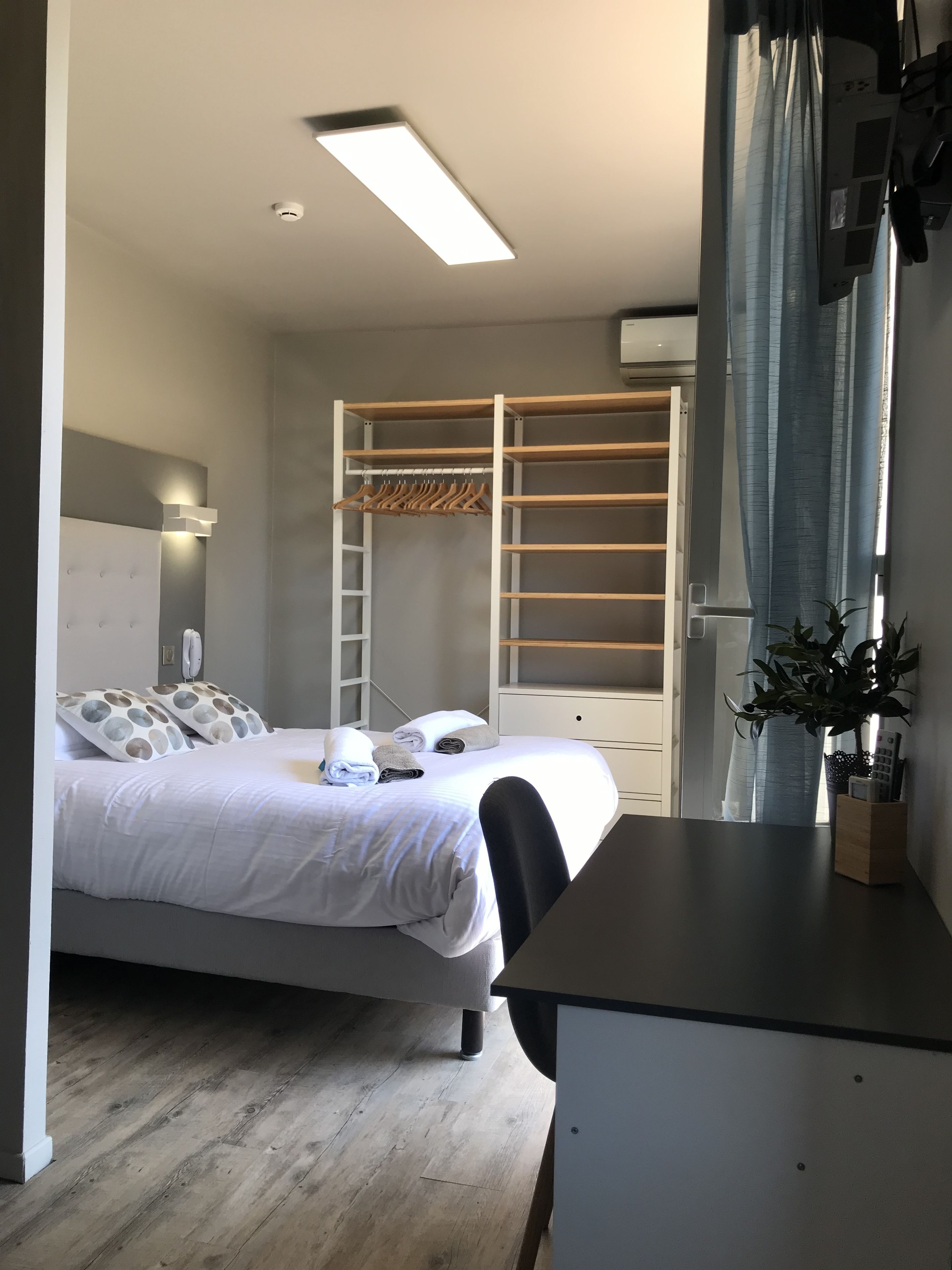 classic triple room, balcony, sea view | premium bedding, individually decorated, individually furnished