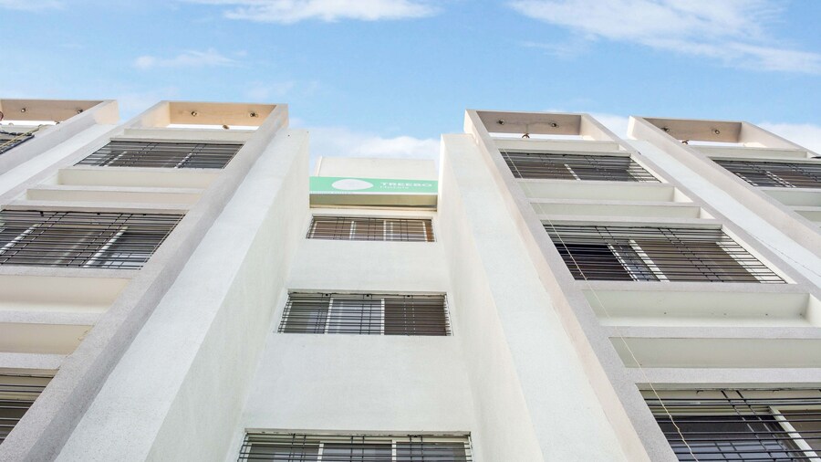 Treebo Naunidh Suites