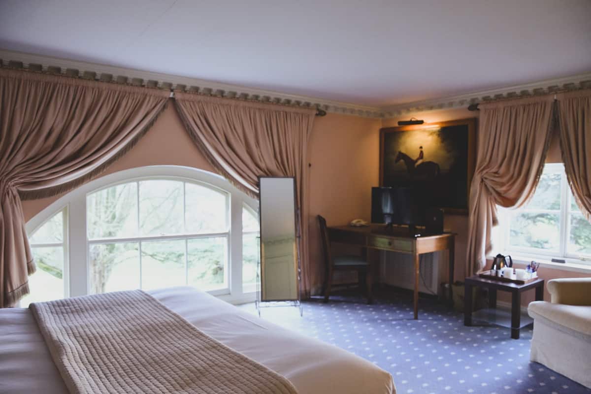 superior double or twin room, 1 king bed, garden view | egyptian cotton sheets, premium bedding, desk, soundproofing