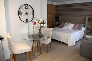 Suite (4ºA) | Kamar mandi | Shower, perlengkapan mandi gratis, pengering rambut, dan handuk